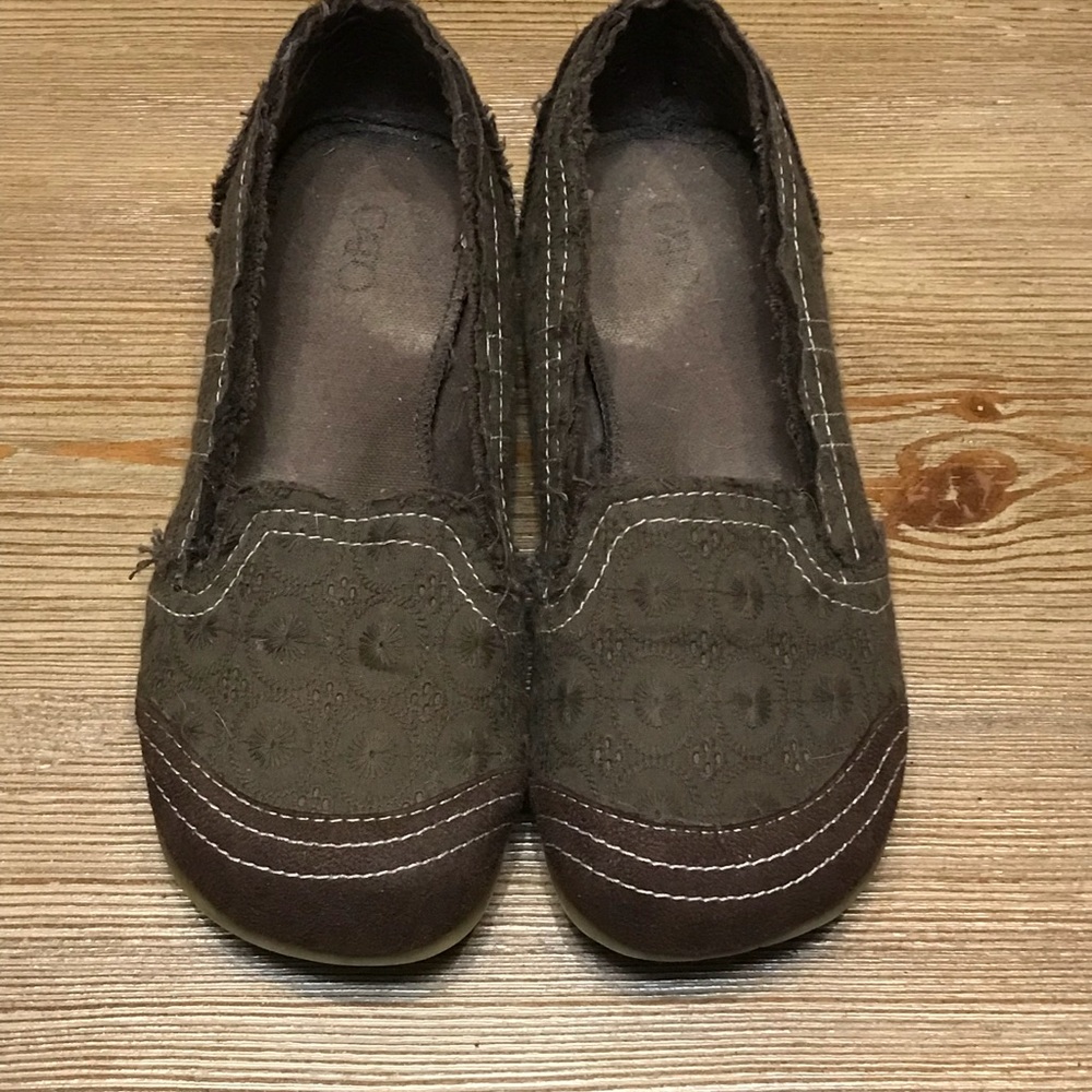 Brown Cato Flats